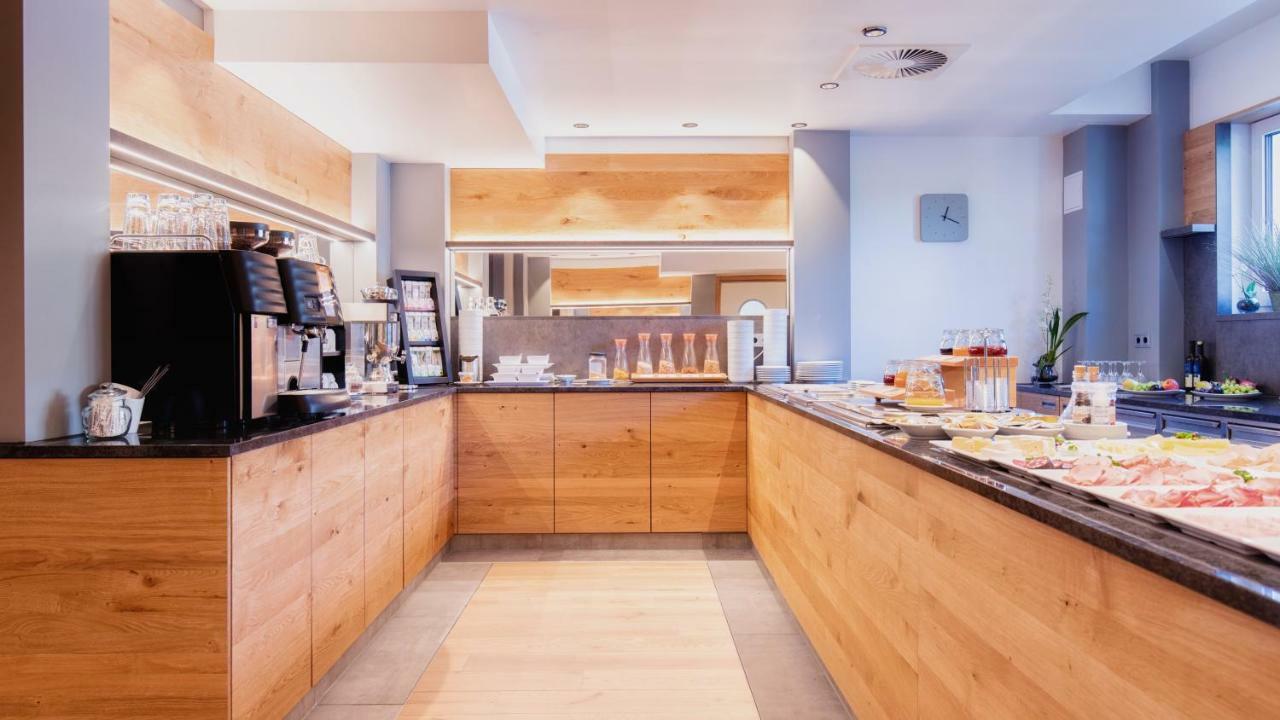 Heuboden Hotel Heu.Loft Freiburg Умкирх Экстерьер фото